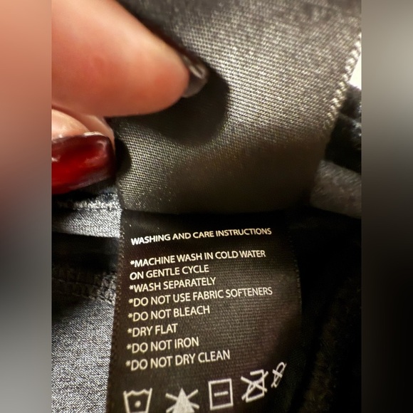 Lolë Charcoal Grey Athletic Joggers Small - Picture 9 of 13